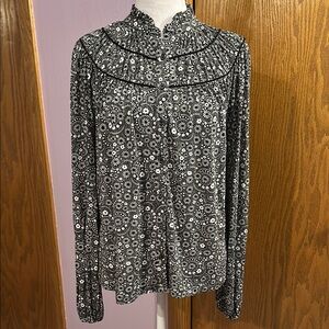 Biden Floral Black and White Women's Top